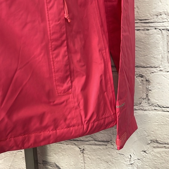 The north face rain shell womens small - Picture 3 of 7